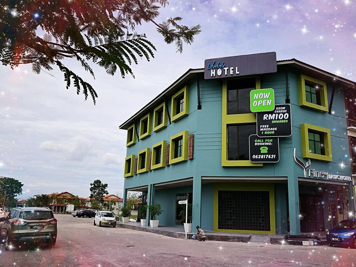 Finess Basic Hotel Malacca Ngoại thất bức ảnh